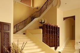 无锡装饰设计：家庭楼梯选购与注意事项