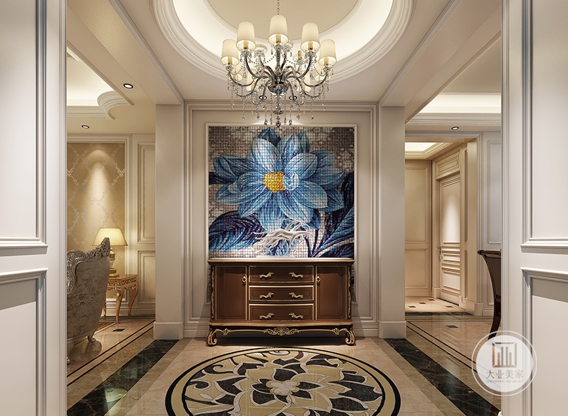 走廊采用了拼花地砖，米色和黑色相间的地砖，映衬着墙上蓝色的花卉壁画，使空间充满了满满的艺术感。圆型的吊顶也与地砖的花纹相呼应，增加了协调性。